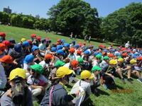 航空記念公園の広場での様子